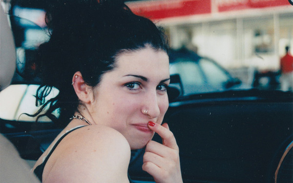 Film: Amy - The Girl behind the Name (OmU) - Bild4