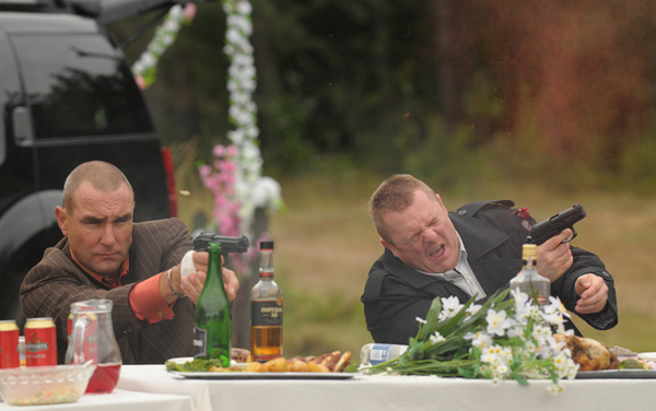 Film: Redirected - Ein fast perfekter Coup - Bild7