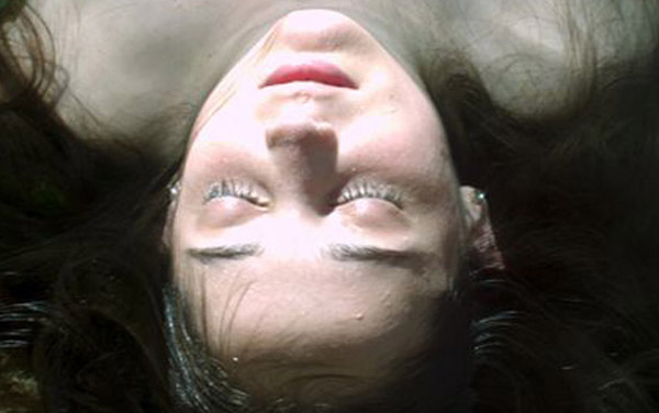 Film: Der Sommer der fliegenden Fische (OmU) - Bild3