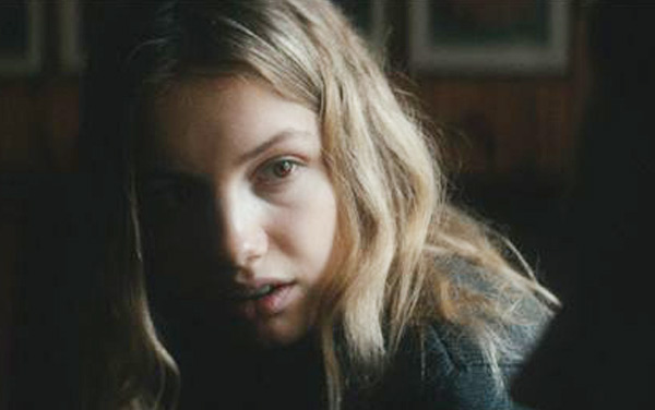 Film: Dorf der verlorenen Jugend (OmU) - Bild9
