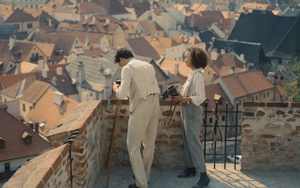 Film: Egon Schiele - Tod und Mädchen - Bild5