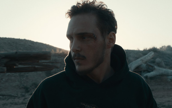 Film: In the Middle of the River 
