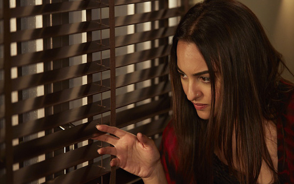 Film: Ittefaq - Es geschah eines Nachts - Bild1