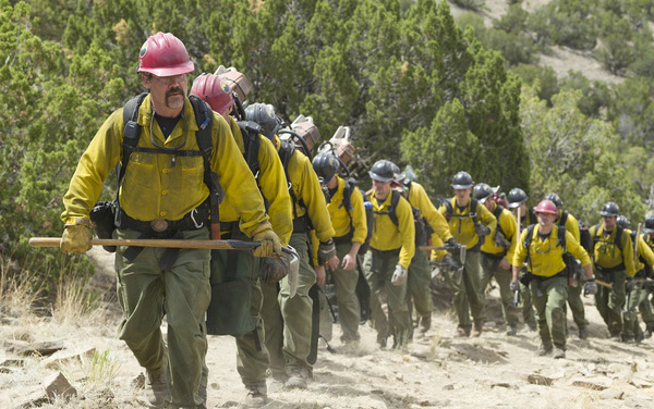 Film: No Way Out - Gegen die Flammen - Bild1