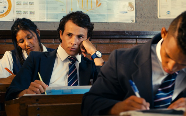 Film: Perfect Wave - Mit dir auf einer Welle - Bild2