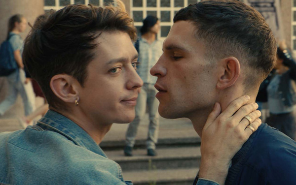 Film: 120 BPM