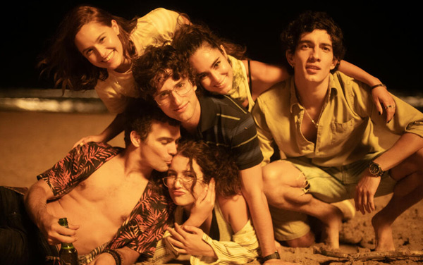 Film: 20 Years (Staffel 1)