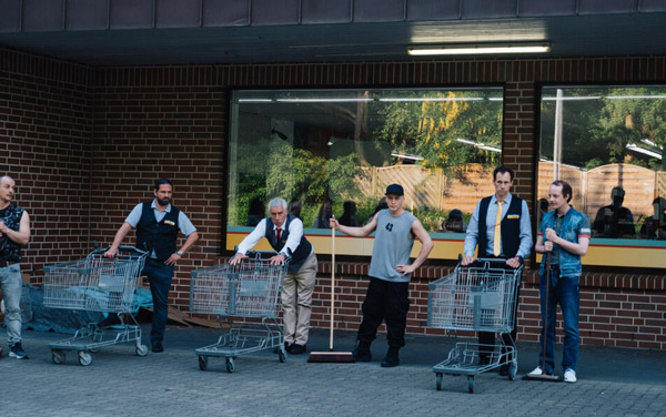 Film: Die Discounter (Staffel 2) - Bild2
